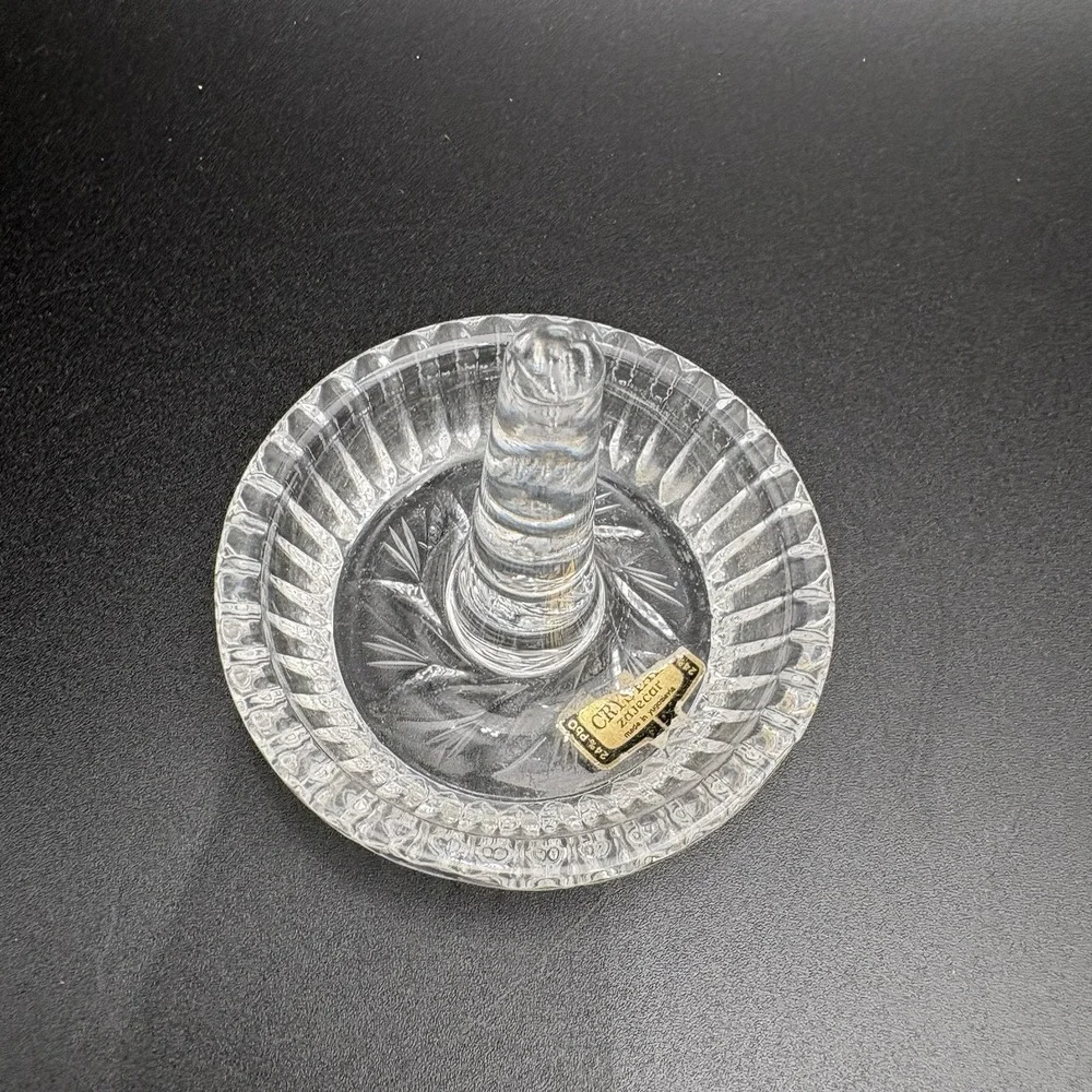 Vintage 24% Lead Crystal round ring holder